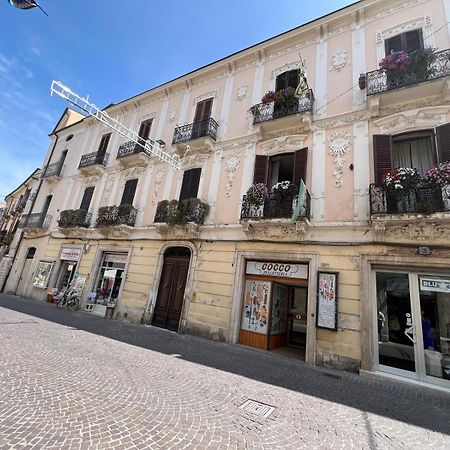 Appartamento Eleonora Sulmona Exterior photo